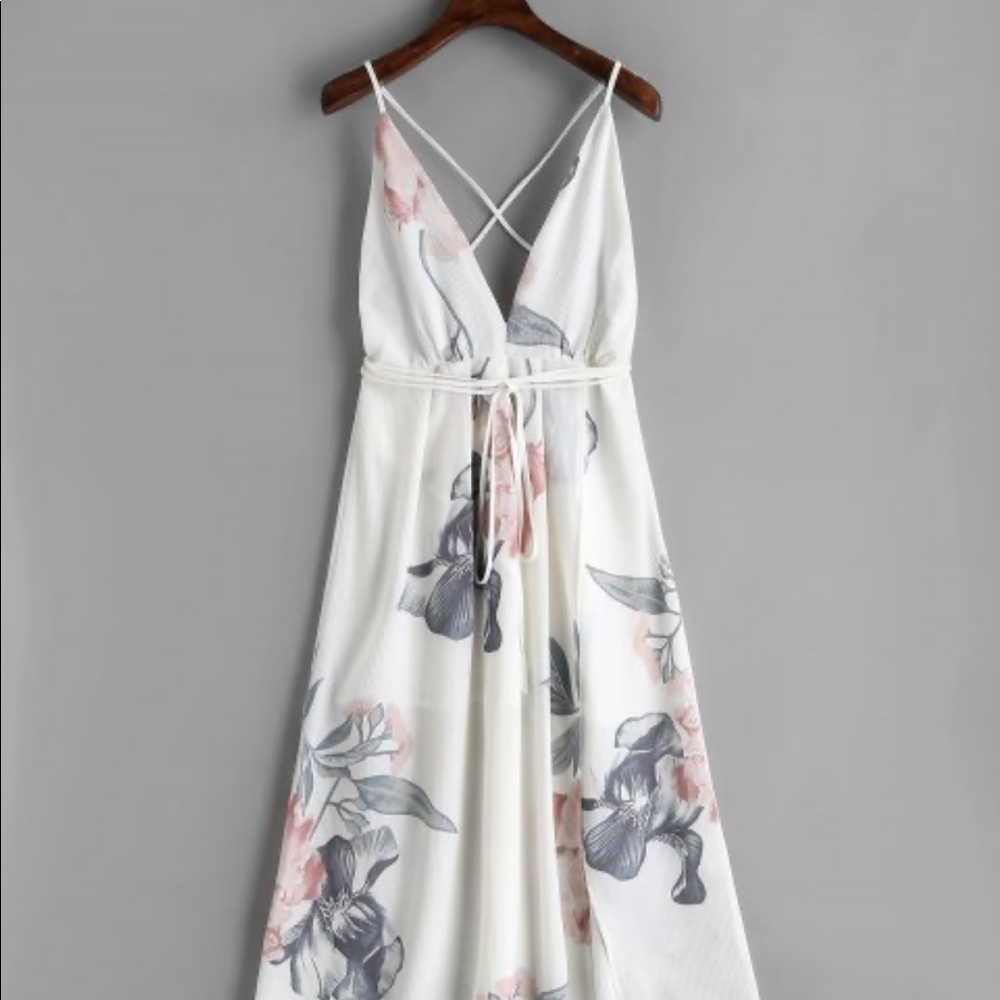 Floral Criss Cross Back Maxi Dress